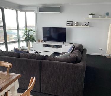Forster Apartment | Sails Apartments