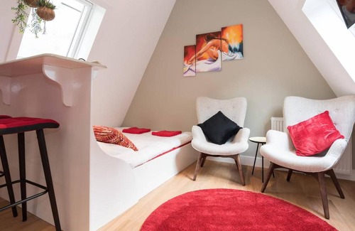 Old Town Apartment | Saint Claire 1