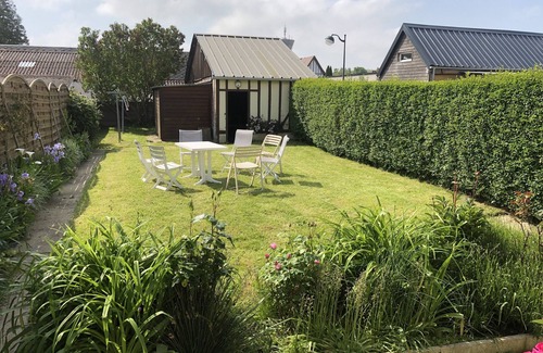 Offranville Ski Chalet | Saint Exupery, town house with garden