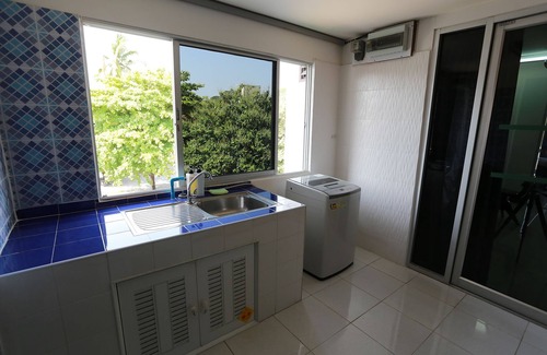 Wat Ket House | Saithong House