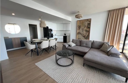 Cala Apartment | Sakura Tower with ocean views!