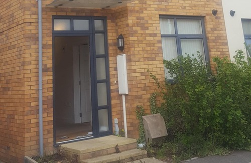 Bletchley House | SALAAM LETTING (ASHLAND)