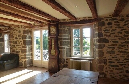Salers House | Salers: The farmhouse of Malprengère