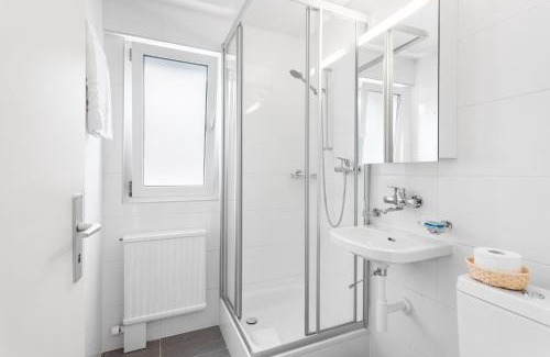 Lausanne Apartment | Sallaz Residence by Homenhancement