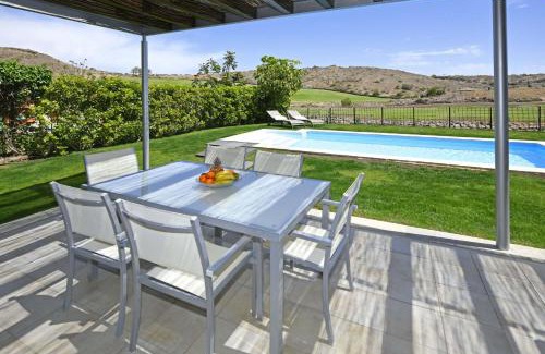 Salobre House | Salobre Los Dragos 12