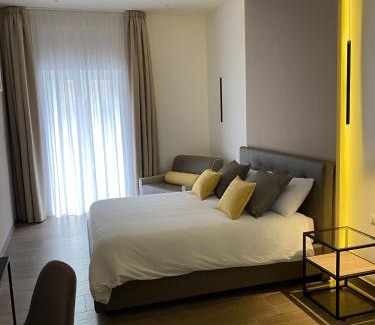 Quartieri Spagnoli Bed & Breakfast | Salotto Toledo