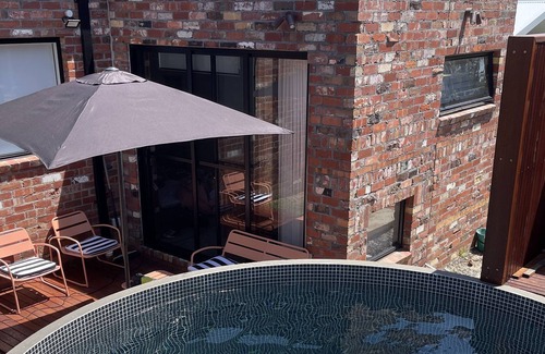Ocean Grove House | Salt Air Views!