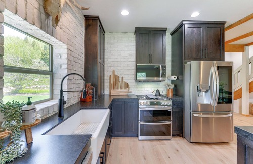 Thayne Cabin | Salt River Access: Mtn-View Star Valley Cabin!