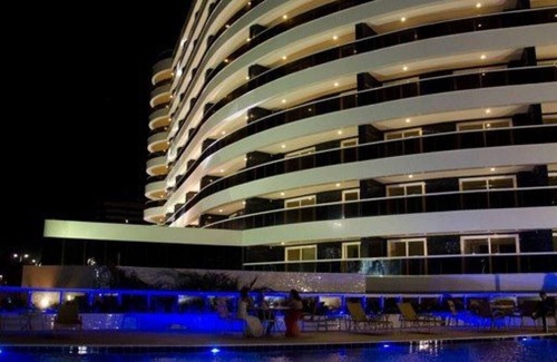 Armacao Apartment | SALVADOR SUITES RESIDENCE, EXCELLENT, IN FRONT OF THE BEACH OF ALAH GARDEN,