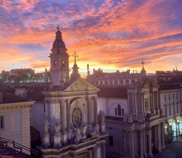 Historic Centre Apartment | San Carlo Suite Torino