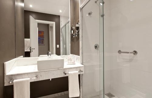 Sete Lagoas Hotel | San Diego Suites Veredas Sete Lagoas