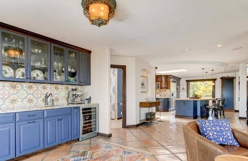 Morena House | San Diego Villa with pool, jacuzzi and sunset-views