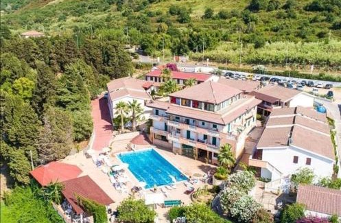 Parghelia Hotel | San Domenico Village