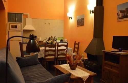 Valencia de Alcantara Cottage | San Pedro Rural Apartments for 4 people