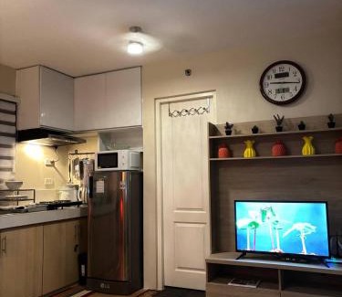 Mambaling Hotel | San Remo Oasis at City di Mare, 2-bedroom Condo - Texmex Rm#2316