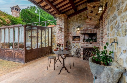 Tenaglie Villa | San Rocco 4, Emma Villas
