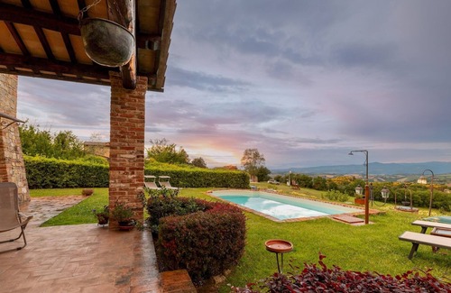 Tenaglie Villa | San Rocco 4, Emma Villas
