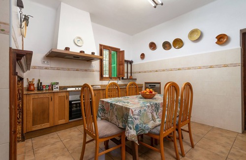 Felanitx Villa | SAN SOLE - Beautiful rustic finca with private swimming pool and free Wifi