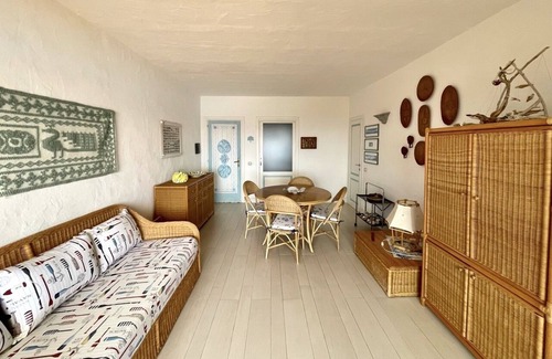 Capo Coda Cavallo Apartment | SAN TEODORO PUNTA EST STUPENDO TRILOCALE VISTA MARE