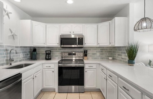 Mexico Beach House | Sand Buckets Unit B, Ocean View Beach Townhouse
