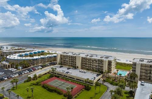 Crescent Beach Apartment | Sand Dollar 402