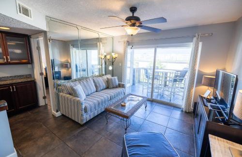 Fernandina Beach Apartment | Sand Dollar Villas 304 Drift Away- Bdconly - Sandollarvr