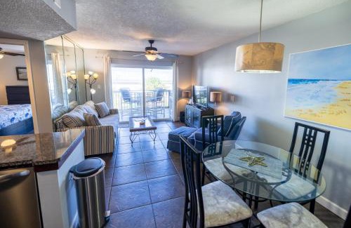 Fernandina Beach Apartment | Sand Dollar Villas 304 Drift Away- Bdconly - Sandollarvr