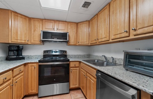 Villa Sabine Condo | Sand Dollar | Waterfront | Ground Floor, Easy Access to Little Sabine Bay | My Beach Getaways