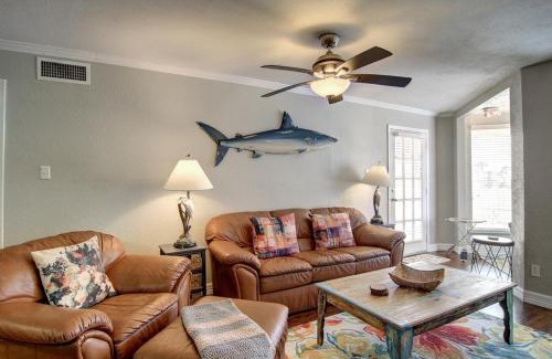Port Aransas Apartment | Sand In Your Toes