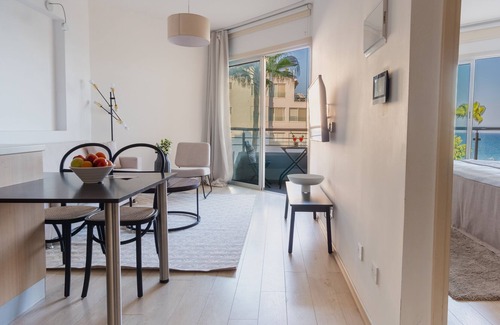 Potamos tis Germasogeias Apartment | Sanders Ermitage on the Beach - Delightful 1-bedroom Apartment With Sea View