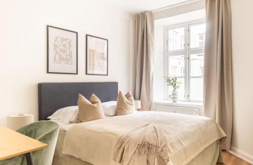 Copenhagen City Centre Apartment | Sanders Noble - Fantastic 5-Bdr Apt in the Capital