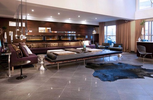 Willoughby Hotel | Sandman Signature Langley Hotel