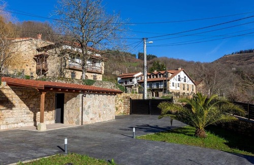Villafufre Other | Sandoñana · by Wehomes · Old Palace Lodge C11