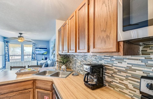 Holiday Isle Condo | Sandpiper Cove 8229 Studio Bedroom Condo by RedAwning