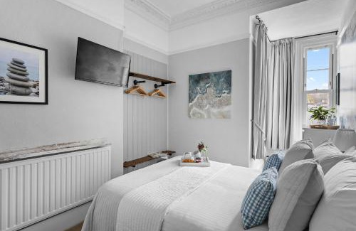 Torquay City Centre House | Sandway House