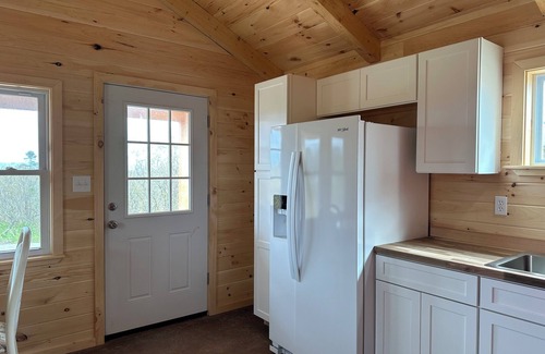 Lubec Cabin | SANDY'S BEACHFRONT CABIN A visit eastern most point in US 1 mile by state park