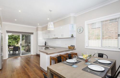 Forster House | Sandy Toes