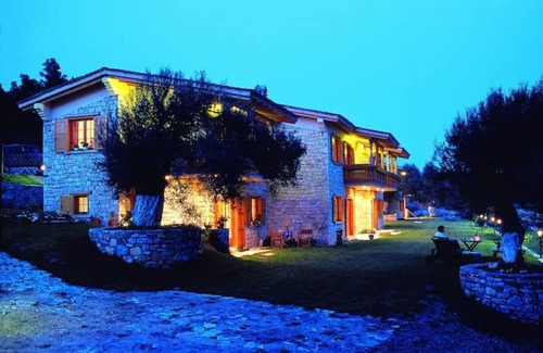 Sane House | Sani Olive Stone Gem - The Ultimate Summer Getaway