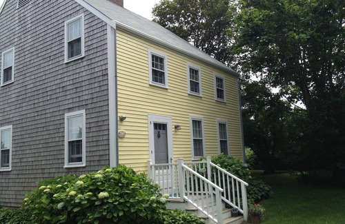 Siasconset House | Sankaty Lighthouse Getaway