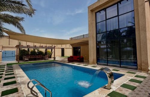 Al Bāţinah Ski Chalet | sano