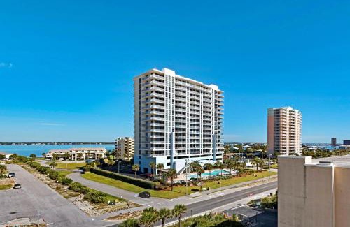 Pensacola Beach House | Sans Souci unit 401