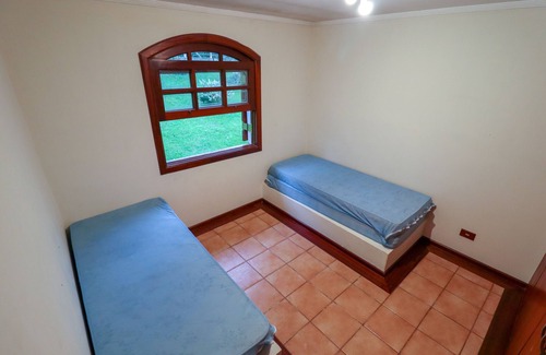 Paruru House | SANT'ANTONIO CHÁCARA - BEAUTIFUL CHÁCARA IN CLOSED CONDOMINIUM