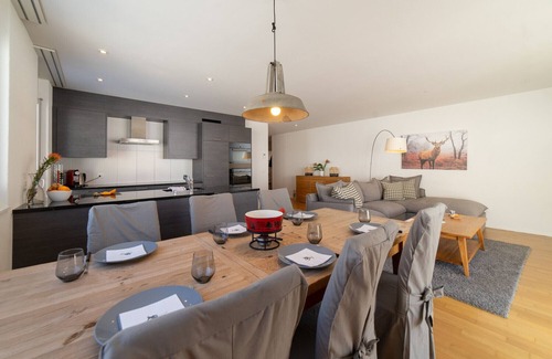 Wildhaus Apartment | Säntis 8-person holiday apartment with magnificent mountain views