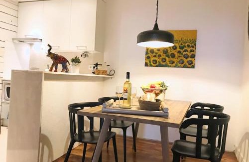 Misericordia Apartment | SantoSweethome 2