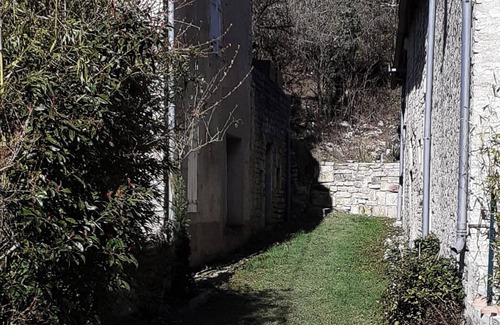 Vermenton House | Sarah's gîte, a charming 2-hour drive from Paris