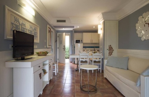 Pula Apartment | Sardinian-style Resort 2 Bedroom Apartments Sleeps 7