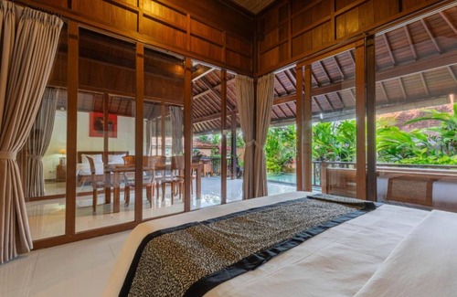 Penestanan Bed & Breakfast | Sari Bamboo Bungalows