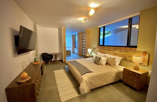 Envigado House | Satori Place In San Lucas