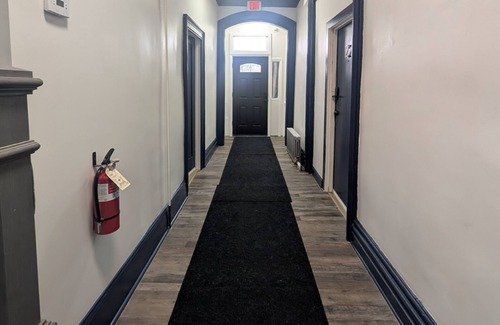 Newark Apartment | Sava Apt Rentals
