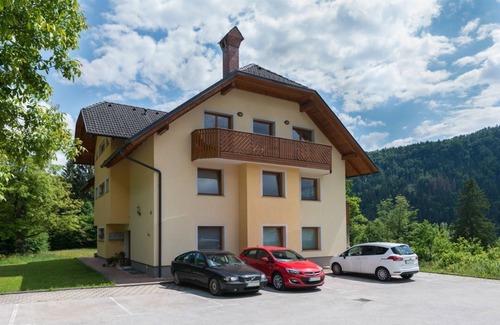 Bodesce Apartment | Sava View 8, Lake Bled